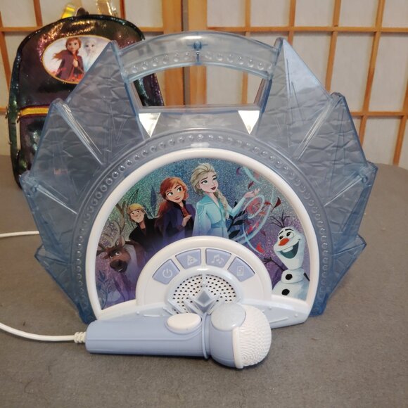 DISNEY FROZEN 2 SING ALONG BOOMBOX & MICROPHONES LIGHTS & SOUND MUSIC TOYS LOT! - Picture 3 of 4